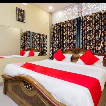 Hotel Swaraj Logde Panvel Exterior photo